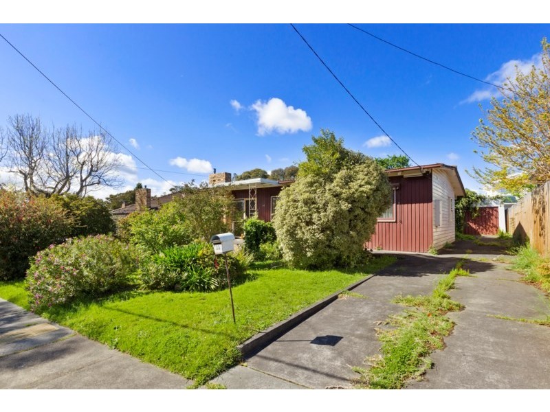 14 Langford Avenue, Mitcham VIC 3132
