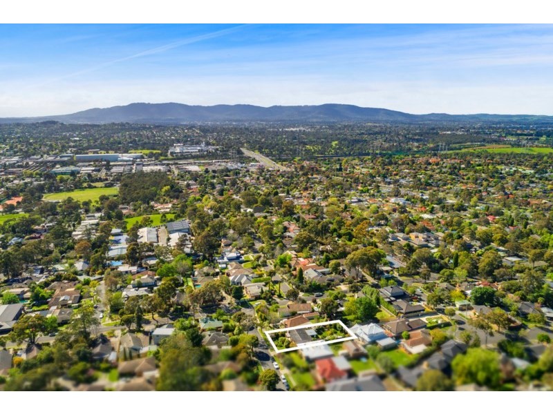 14 Langford Avenue, Mitcham VIC 3132