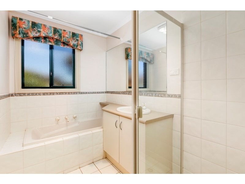 4/2 Daws Road, Doncaster East VIC 3109