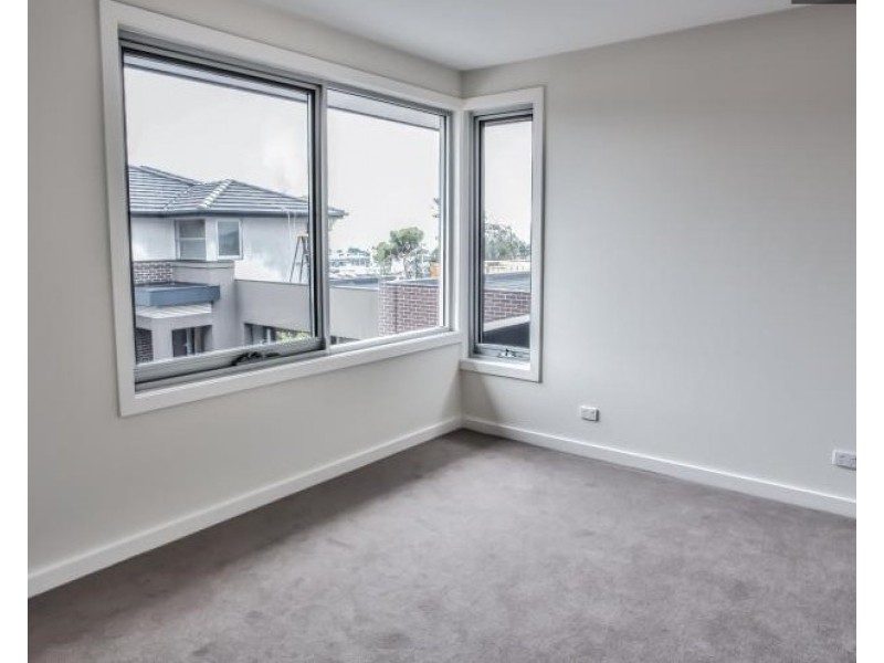 10/191 Reynolds Road, Doncaster East VIC 3109