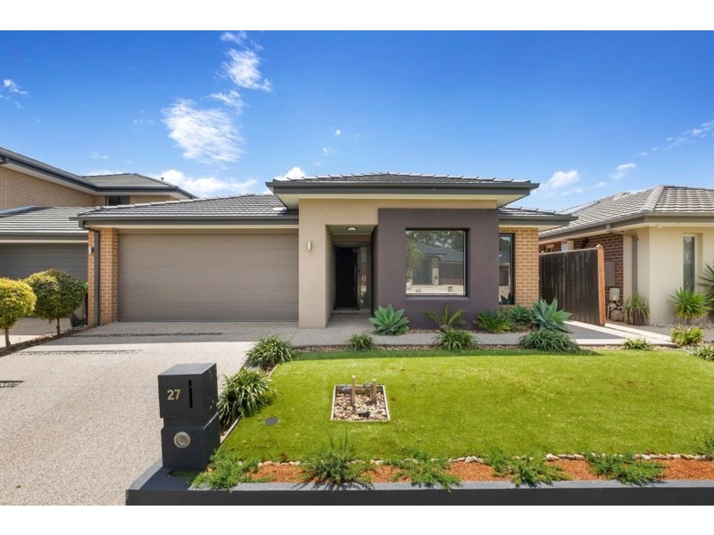 27 Clarendon Drive, Keysborough VIC 3173