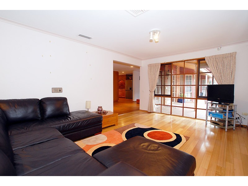 5 Bronte Rise, Templestowe VIC 3106