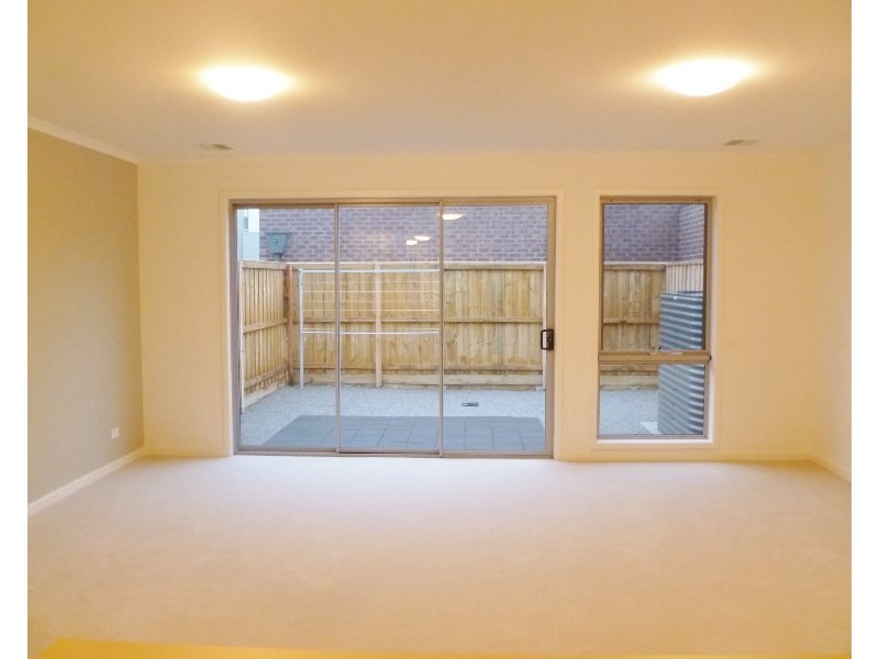 34 Ellis Park Avenue, Mulgrave VIC 3170