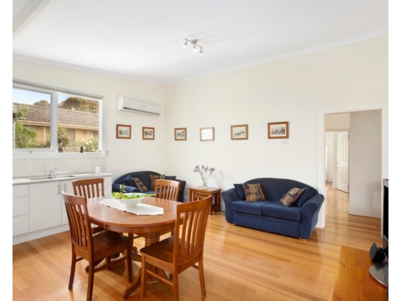 22 Simmons Street, Box Hill North VIC 3129