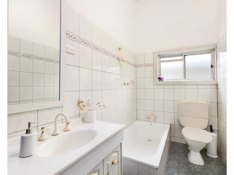 22 Simmons Street, Box Hill North VIC 3129