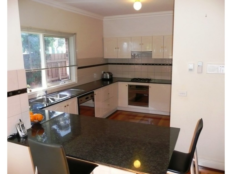 2 Colonsay Street, Templestowe VIC 3106