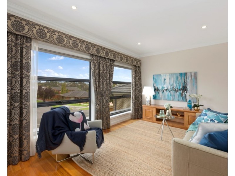 7 Deep Creek Drive, Doncaster East VIC 3109