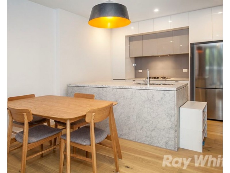 105/5 Sovereign Point Court, Doncaster VIC 3108