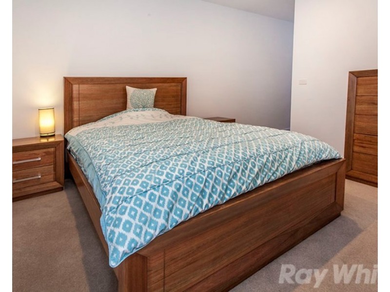 105/5 Sovereign Point Court, Doncaster VIC 3108