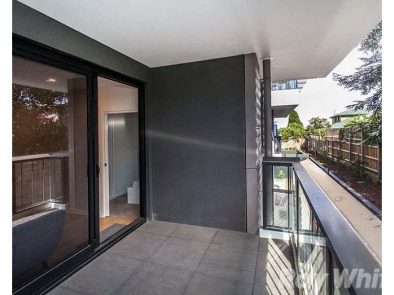 105/5 Sovereign Point Court, Doncaster VIC 3108