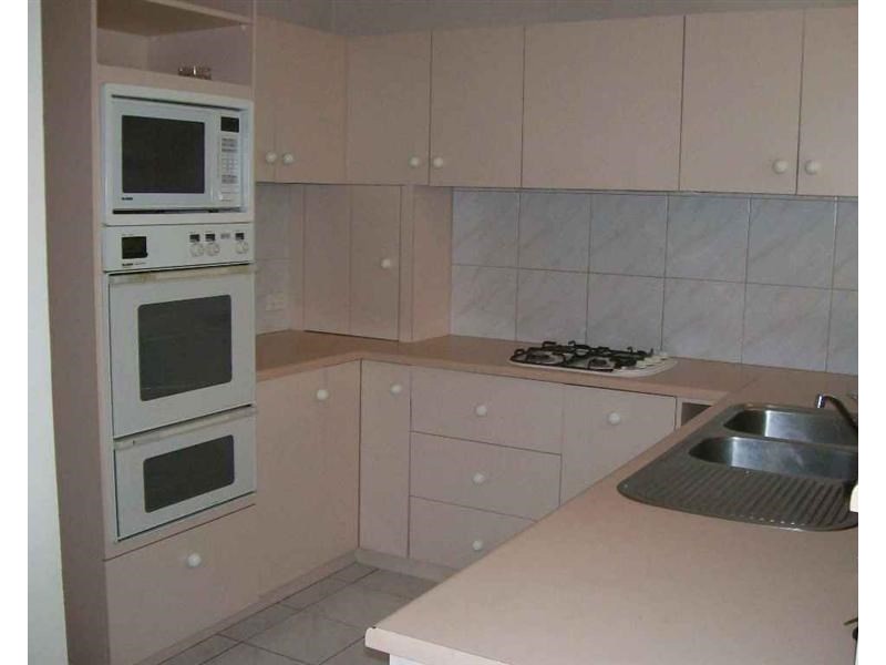 2/22 Marlborough Road, Heathmont VIC 3135