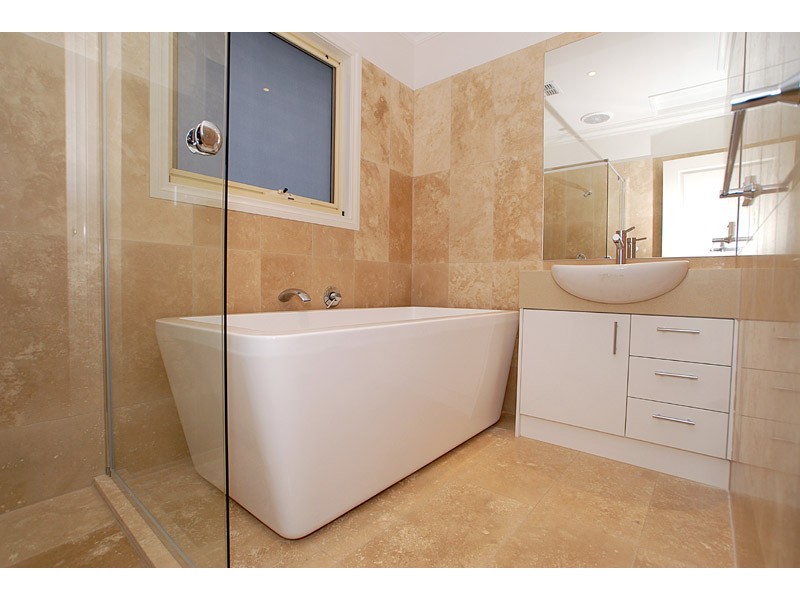 2/56 Jubilee Street, Mount Waverley VIC 3149