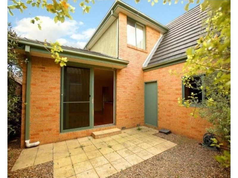 2/9 Curlew Court, Doncaster VIC 3108