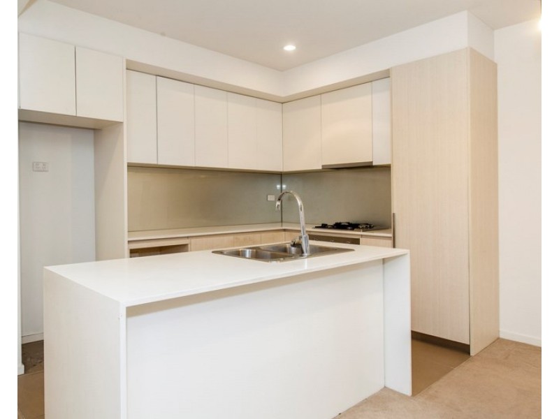 2/8 Berkeley Street, Doncaster VIC 3108