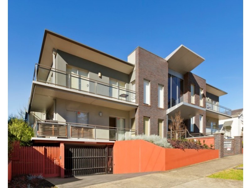 1/3 Burgundy Street, Heidelberg VIC 3084