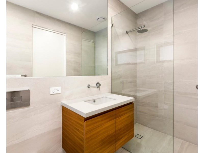 24 Winters Way, Doncaster VIC 3108