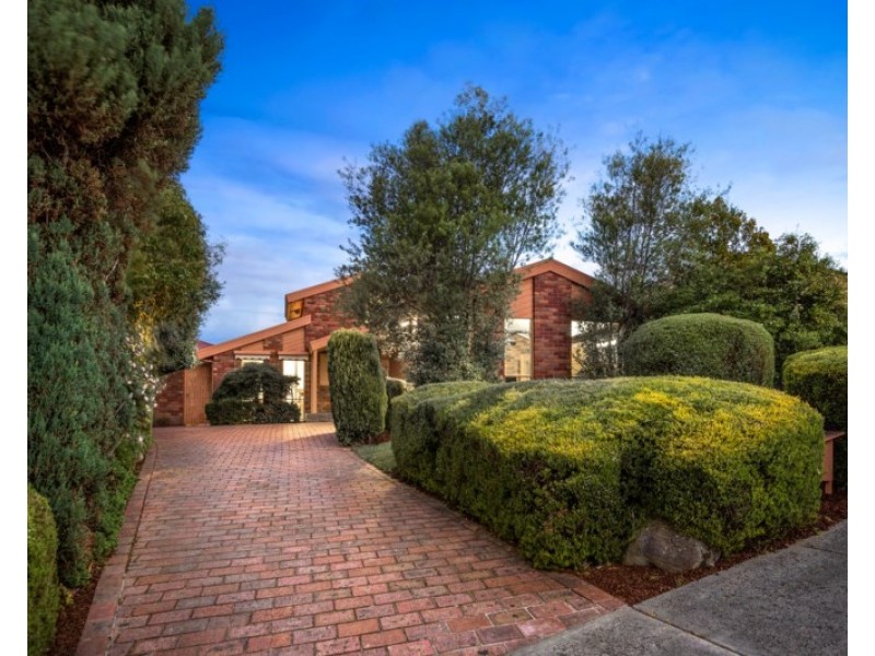 2 Camira Close, Doncaster East VIC 3109