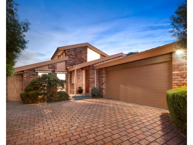 2 Camira Close, Doncaster East VIC 3109