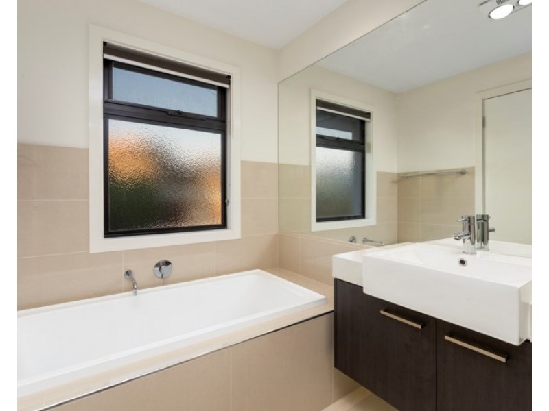 3A Marshall Avenue, Doncaster VIC 3108