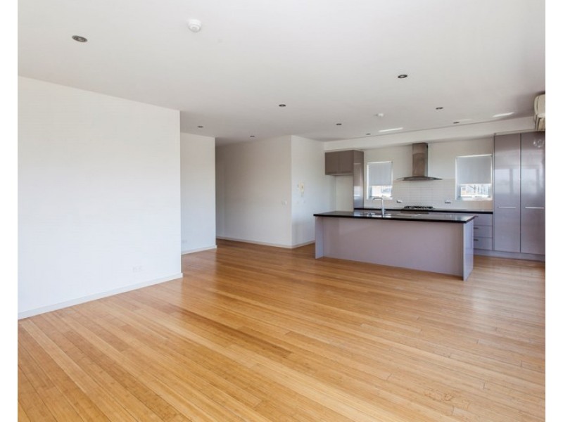 17/1 Kenilworth Parade, Ivanhoe VIC 3079