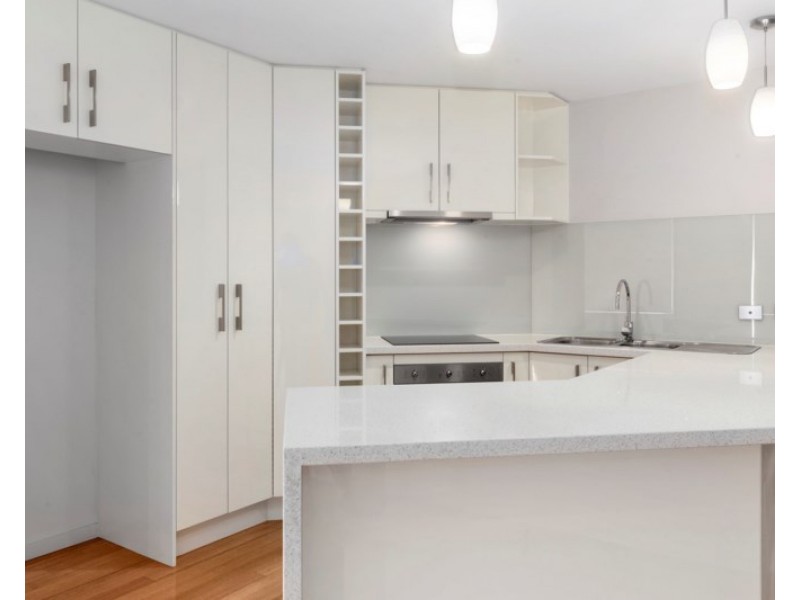 3/110-112 Beverley Street, Doncaster East VIC 3109
