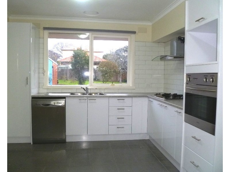 72 Shafer Road, Blackburn North VIC 3130