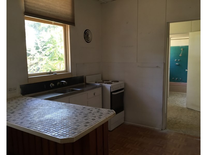 28 Cromwell Street, Eltham VIC 3095