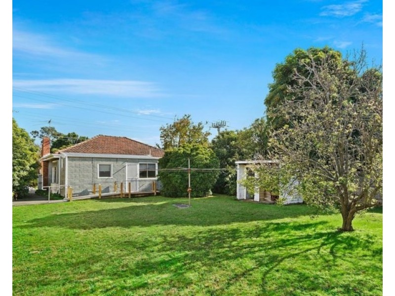 111 Koonung Road, Blackburn North VIC 3130