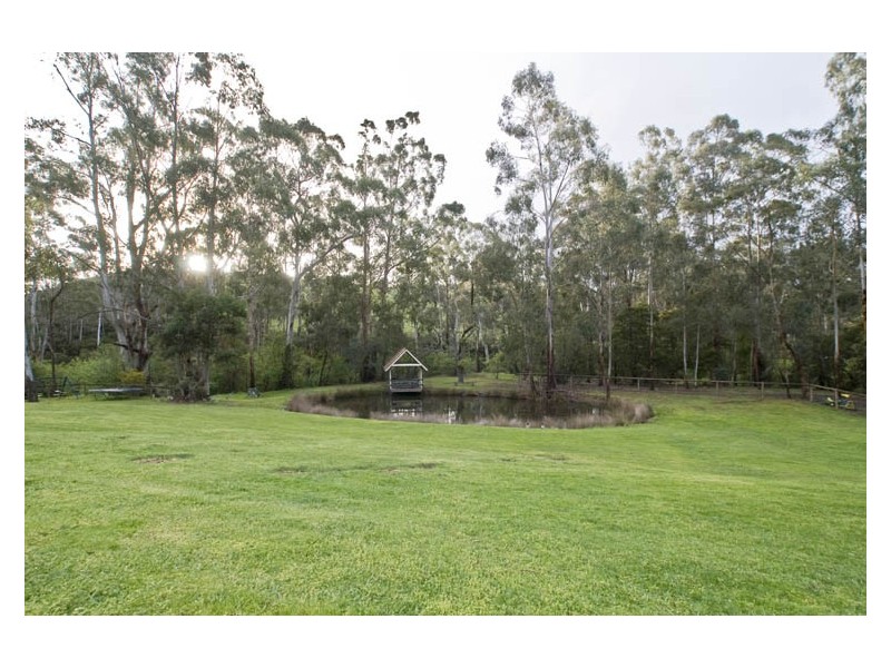 115 Caledonia Street, St Andrews VIC 3761