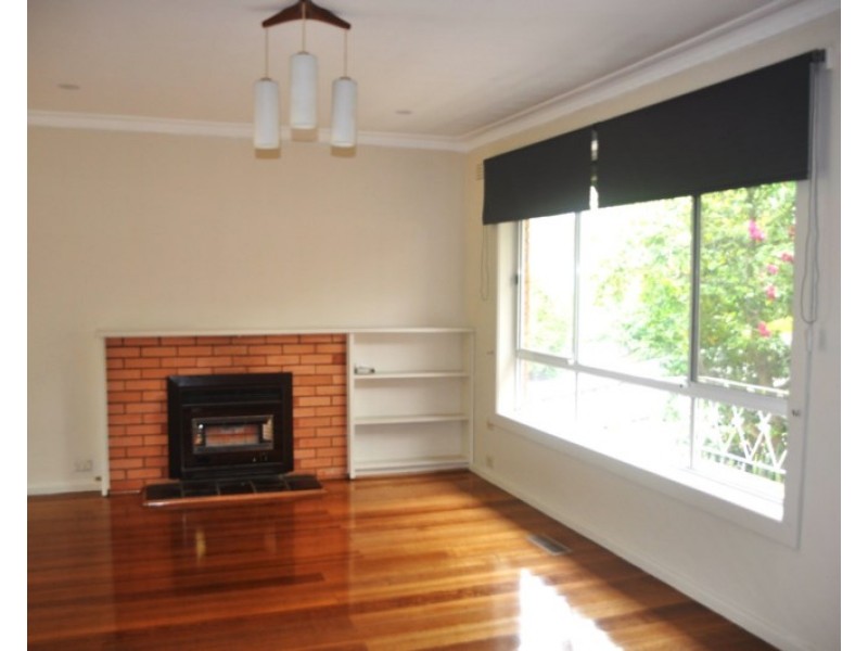 1/4 Boronia Street, Doncaster East VIC 3109