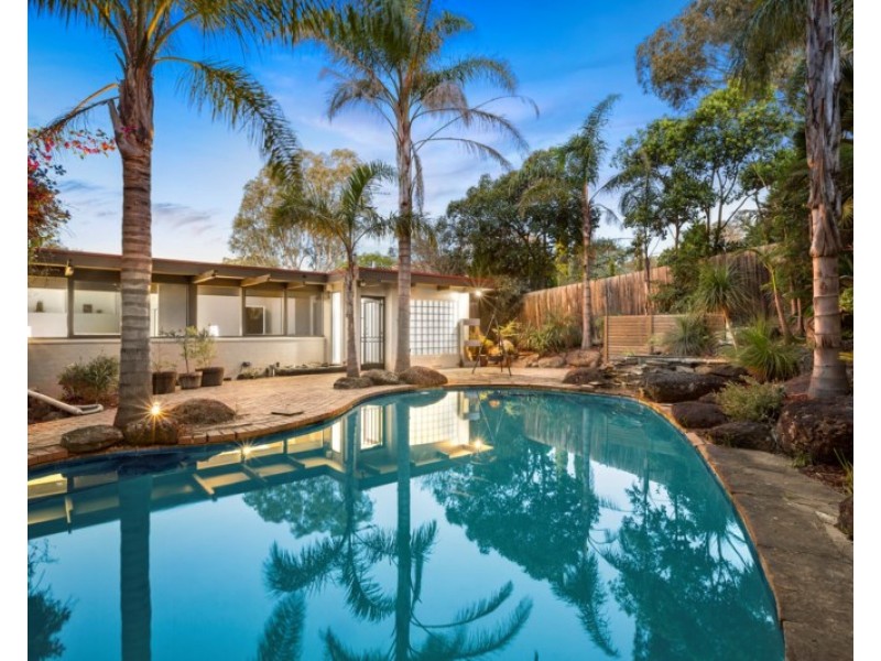 224 Greenslopes Drive, Templestowe Lower VIC 3107