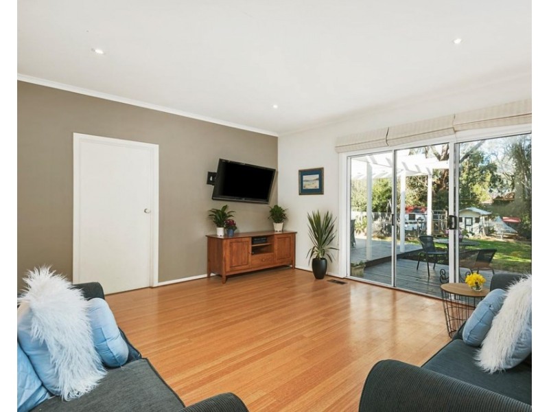 23 Jellicoe Street, Blackburn South VIC 3130