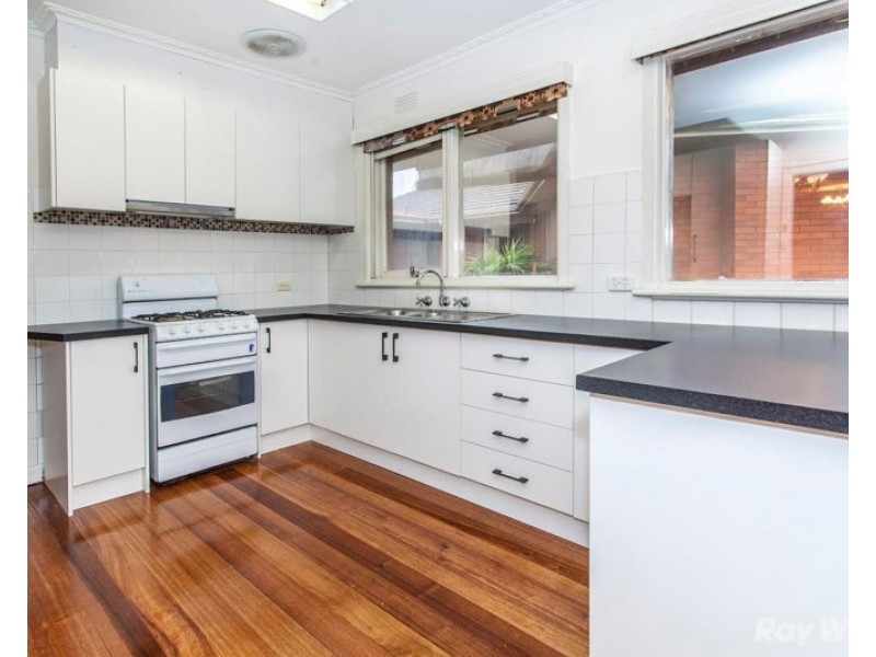 233 Thompsons Road, Templestowe Lower VIC 3107