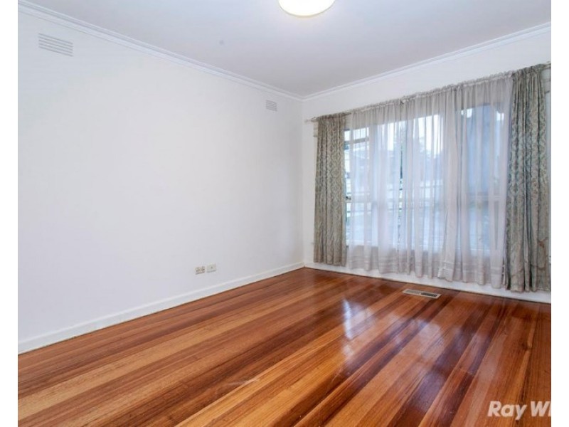 233 Thompsons Road, Templestowe Lower VIC 3107