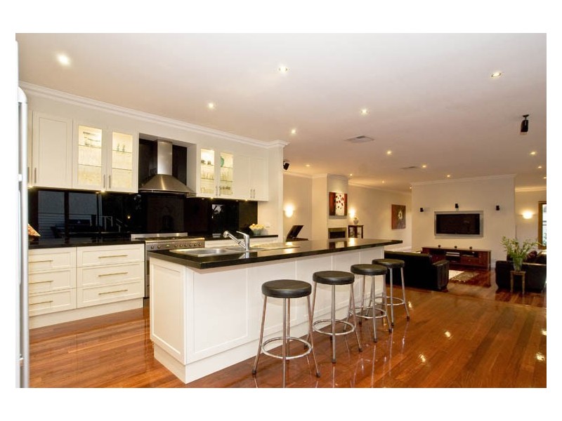 2 Batskos Drive, Warrandyte VIC 3113