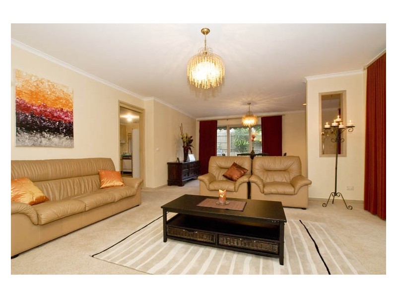 18 Ada Street, Doncaster VIC 3108