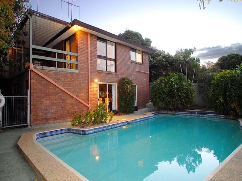 9 Viscount Drive, Doncaster VIC 3108