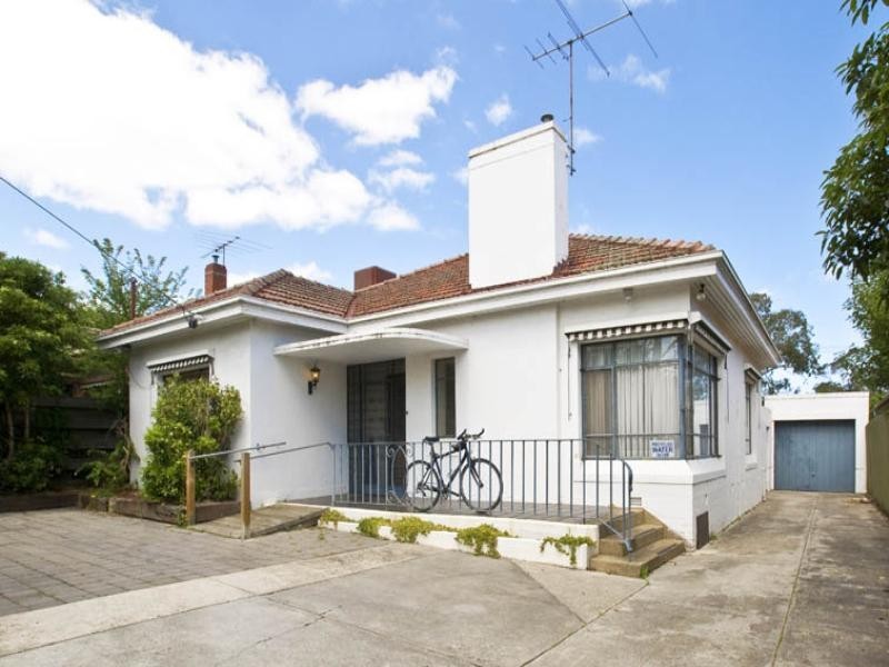 21 Sutherland Avenue, Kew East VIC 3102