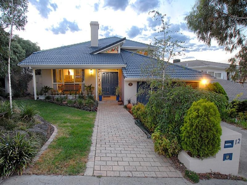 12 Ridley Court, Doncaster East VIC 3109