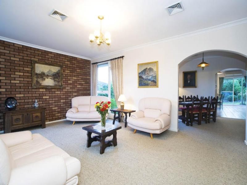 30 Roseland Grove-UNDISCLOSED PRICE, Doncaster VIC 3108