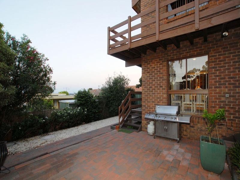 13 Fairbank Crescent, Templestowe Lower VIC 3107