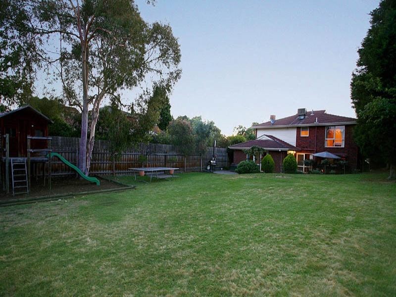 1 Peter Budge, Templestowe VIC 3106