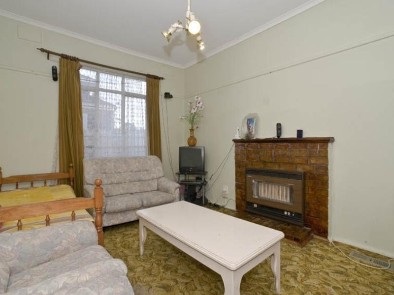 18 Wilkinson Crescent, Bellfield VIC 3081