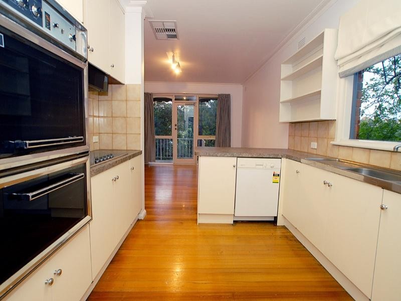 6 Judith Court, Doncaster VIC 3108