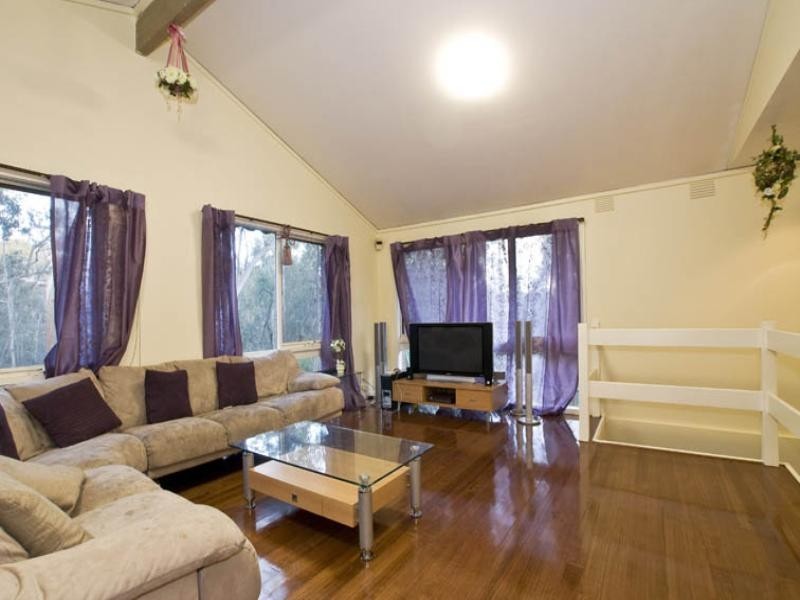 11 Nartanda Court, Doncaster East VIC 3109