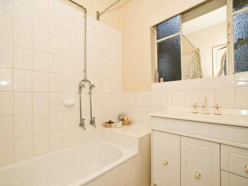 20 Shelley Street, Heidelberg Heights VIC 3081
