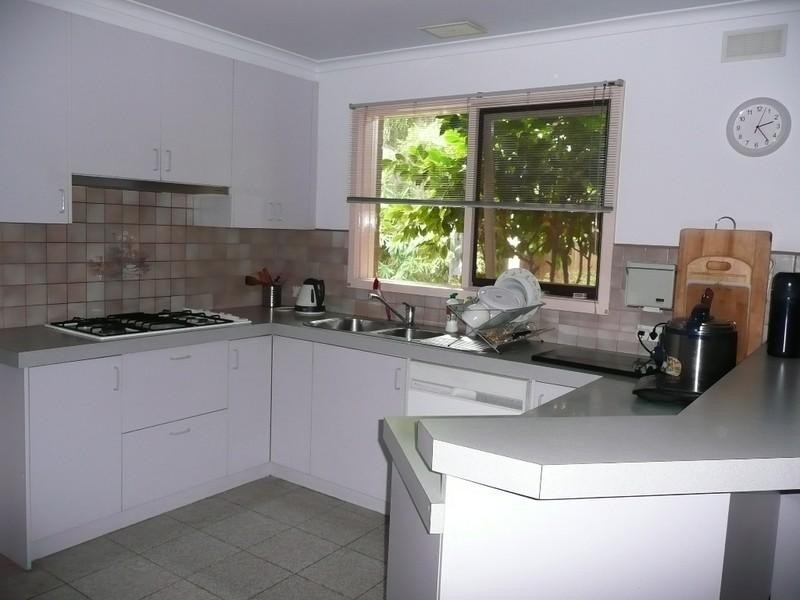 2 Randell Court, Doncaster East VIC 3109