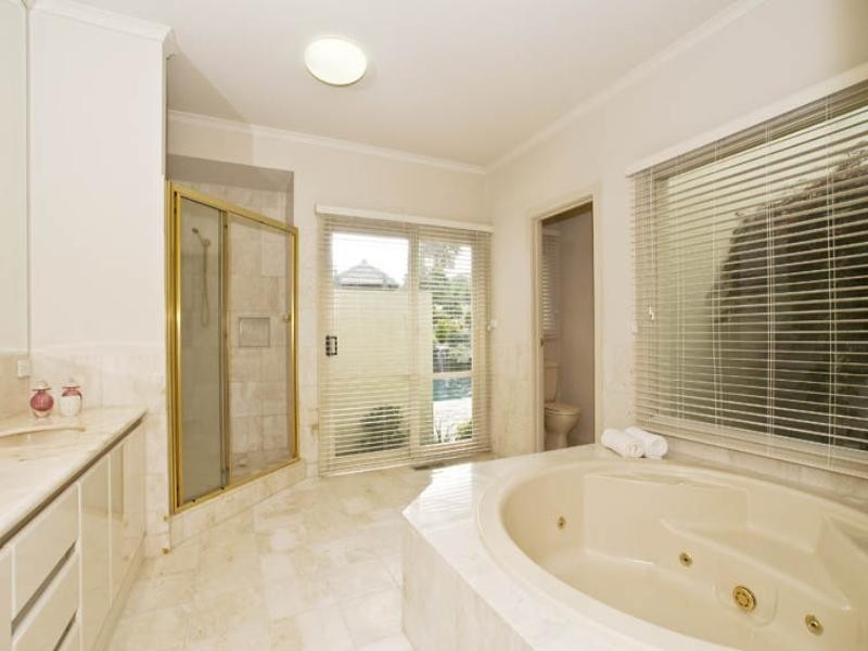 6 Margaret Court, Warrandyte VIC 3113