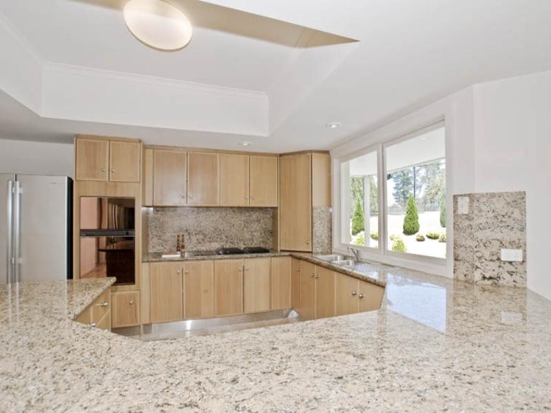 6 Margaret Court, Warrandyte VIC 3113
