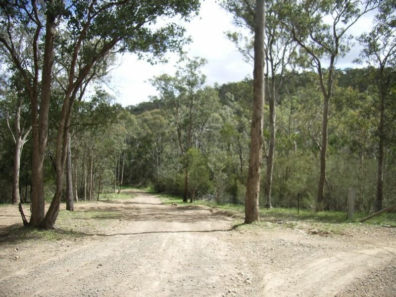 145 Overbank Road, Eltham VIC 3095